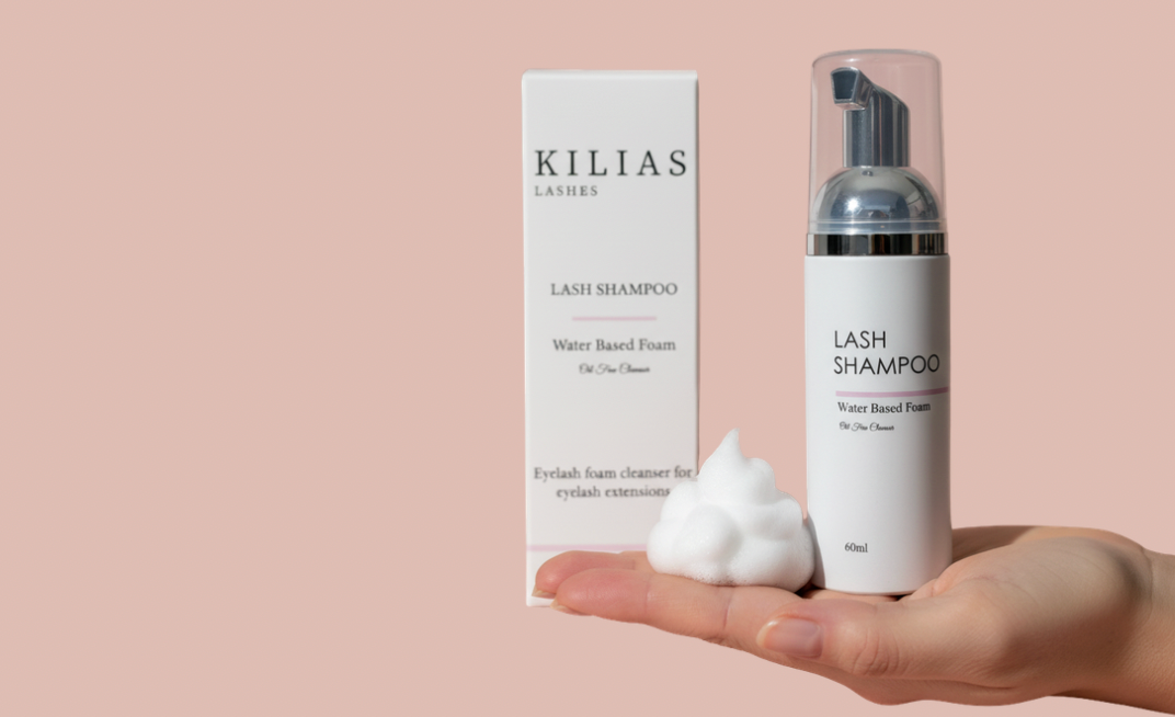 Hvordan renser du dine eyelash extensions?